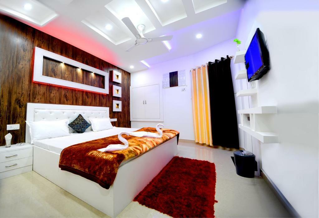 Taj Square A Luxurious Family Homestay Agra  Exterior photo